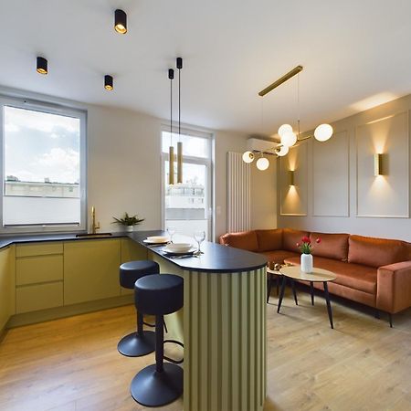 City Center Apartments Hoza By Noclegi Renters 华沙 外观 照片