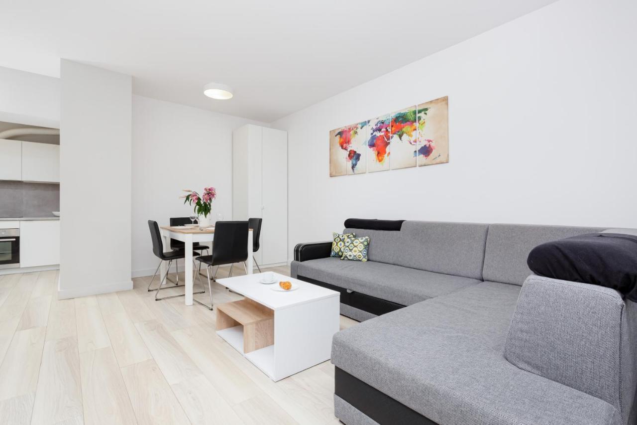 City Center Apartments Hoza By Noclegi Renters 华沙 外观 照片