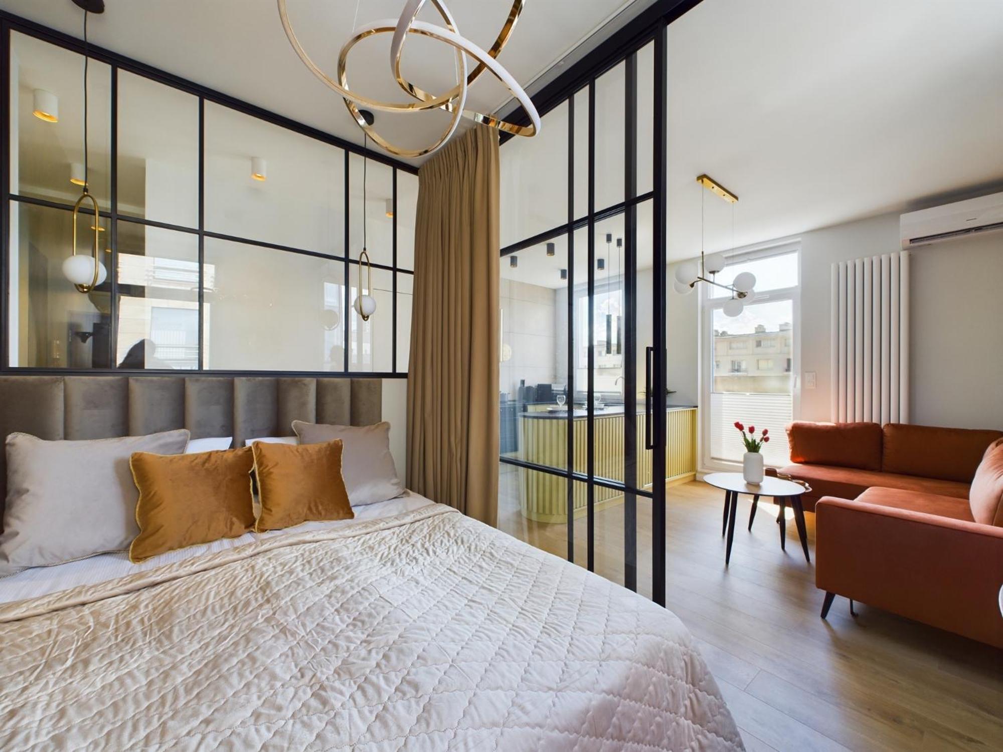 City Center Apartments Hoza By Noclegi Renters 华沙 外观 照片