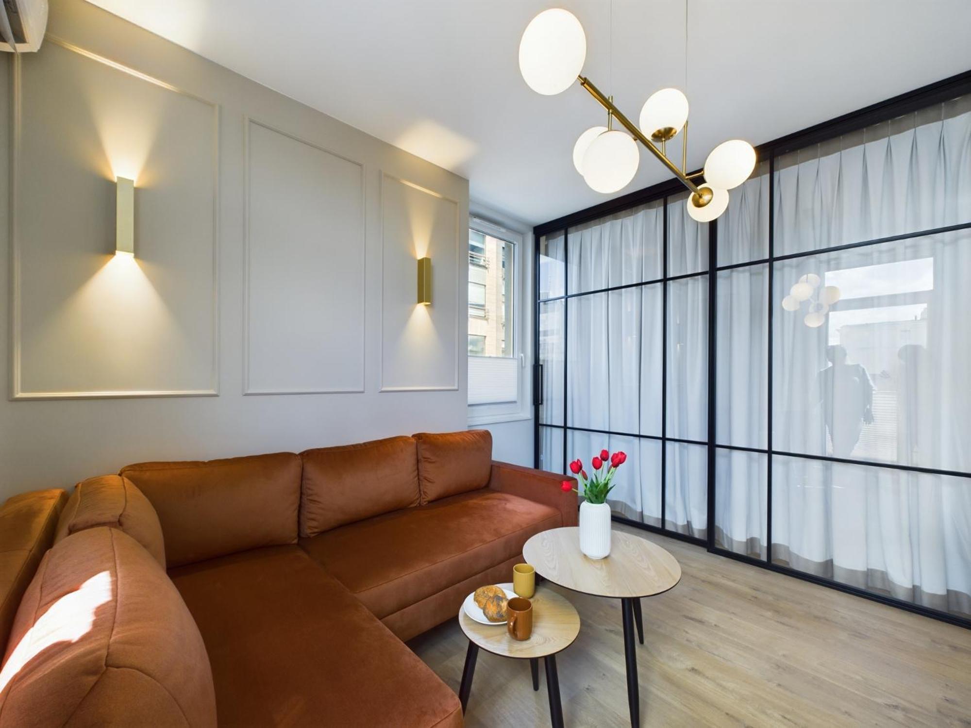 City Center Apartments Hoza By Noclegi Renters 华沙 外观 照片